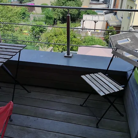 Apartment A Meme Avec Terrasse Et Parking Aise