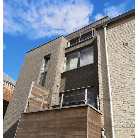 A Meme Avec Terrasse Et Parking Aise Apartment Namur